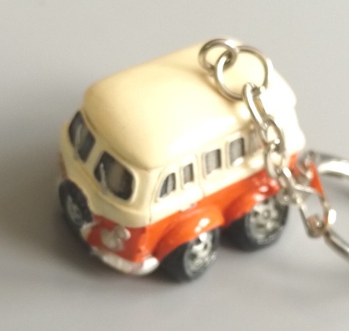 Vintage keyring wood wooden - wood,